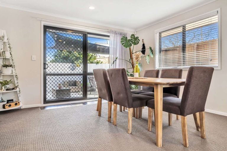 Photo of property in 3a Kaiwaka Road, Waiuku, 2123