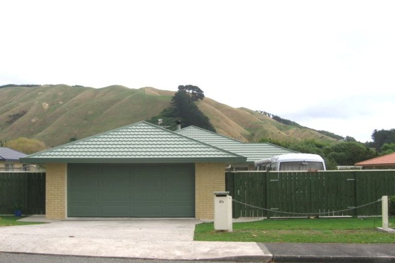 Photo of property in 46 He Awa Crescent, Waikanae, 5036
