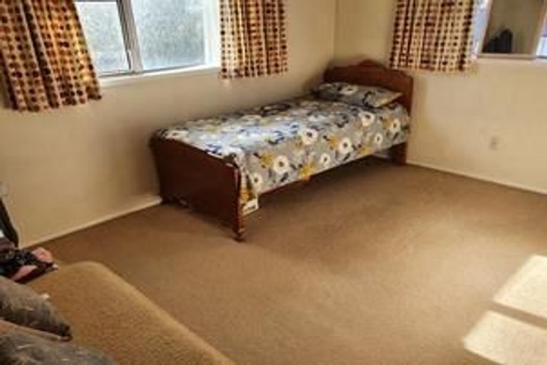 Photo of property in 14 Fenhall Street, Russley, Christchurch, 8042