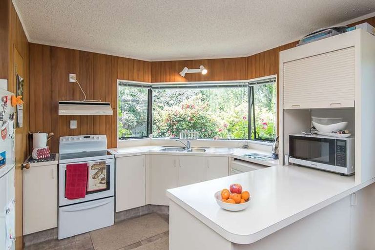 Photo of property in 23b Pinewood Grove, Paraparaumu Beach, Paraparaumu, 5032