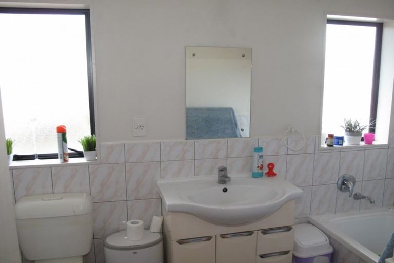 Photo of property in 8a Ramsey Street, Papatoetoe, Auckland, 2025