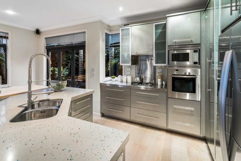 Photo of property in 1a Whitby Crescent, Mairangi Bay, Auckland, 0630