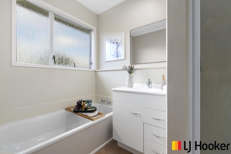 Photo of property in 66b Prospect Terrace, Pukekohe, 2120