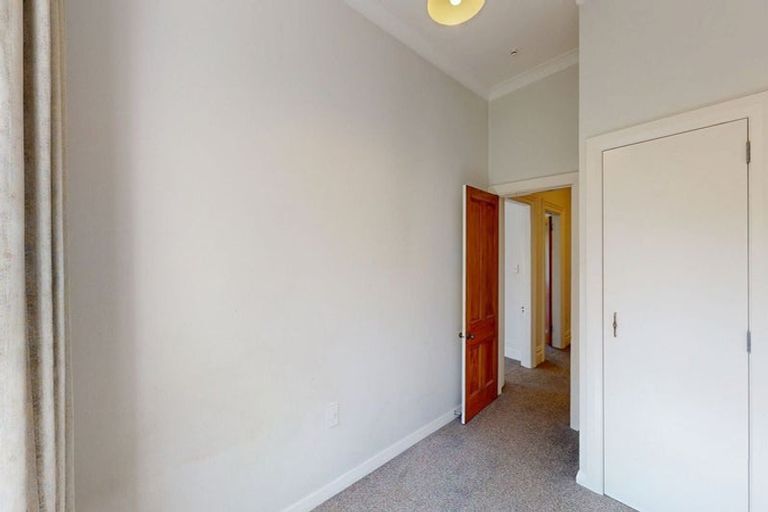 Photo of property in 44 Aurora Terrace, Kelburn, Wellington, 6012
