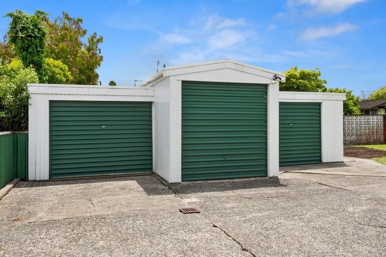 Photo of property in 59 Braid Road, St Andrews, Hamilton, 3200