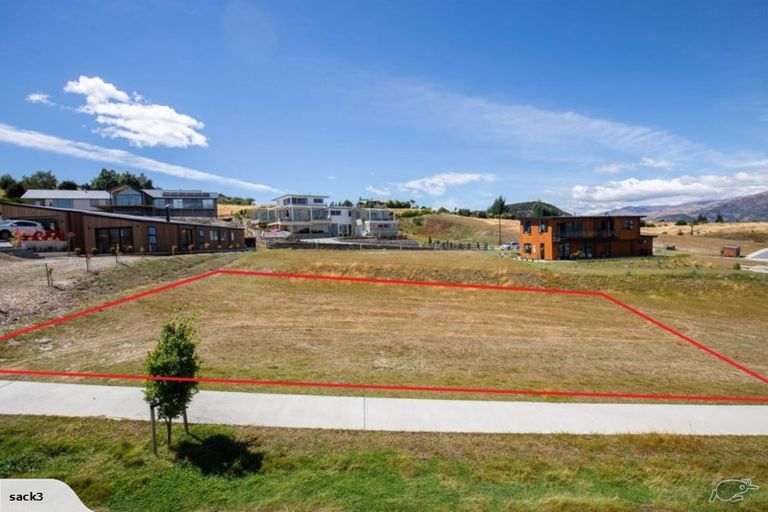 Photo of property in 8 Mills Road, Wanaka, 9305