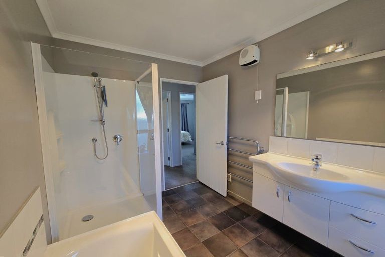 Photo of property in 52 Jollie Street, Hokitika, 7810