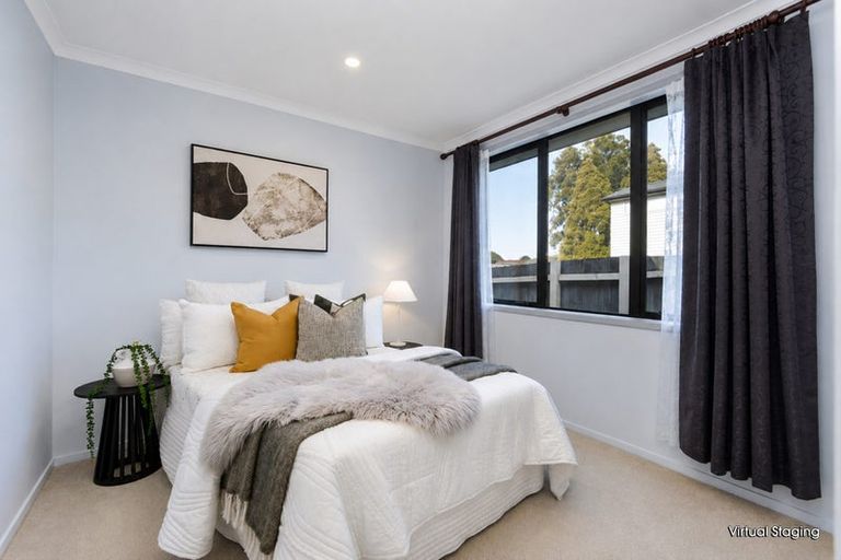 Photo of property in 2/65e Metcalfe Road, Ranui, Auckland, 0612