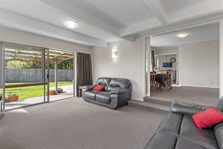 Photo of property in 42 Bevington Street, Avonhead, Christchurch, 8042
