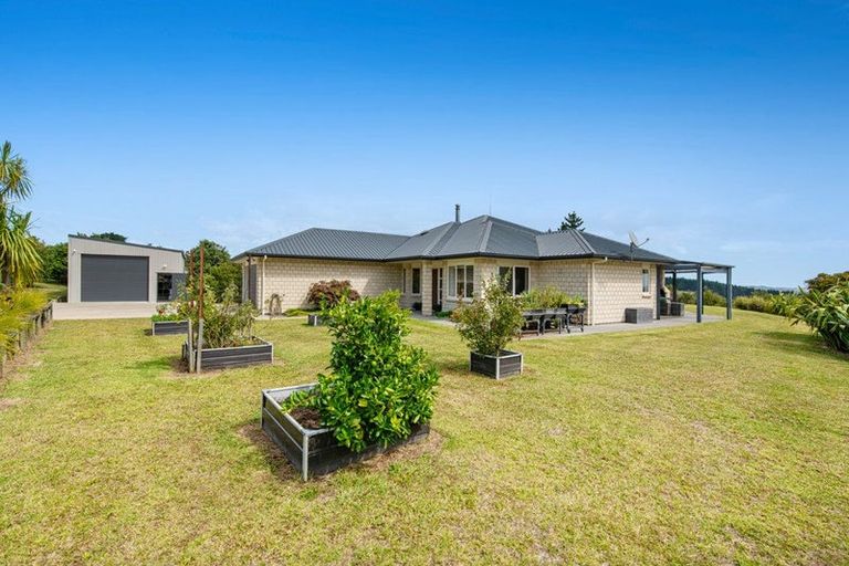 Photo of property in 155 West Road, Kaukapakapa, 0873