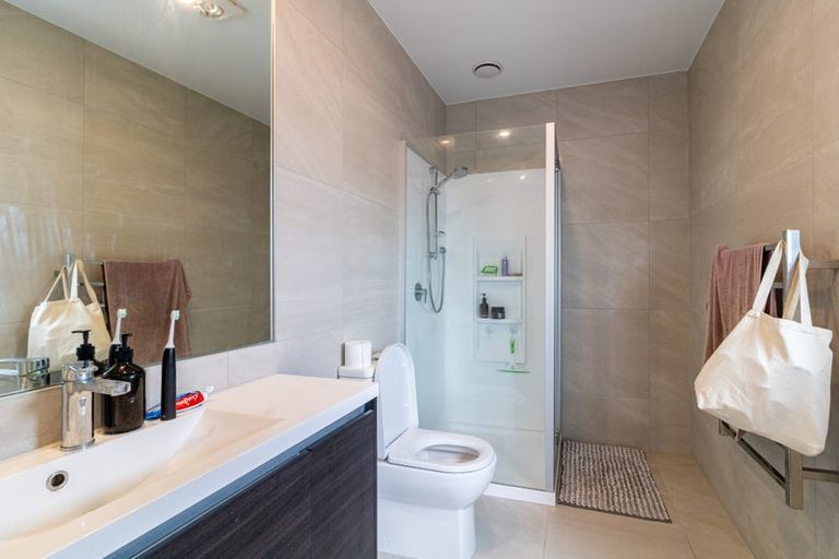 Photo of property in 35 Koura Drive, Red Beach, 0932