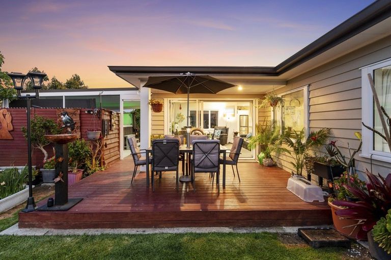 Photo of property in 142 Rowesdale Drive, Ohauiti, Tauranga, 3112