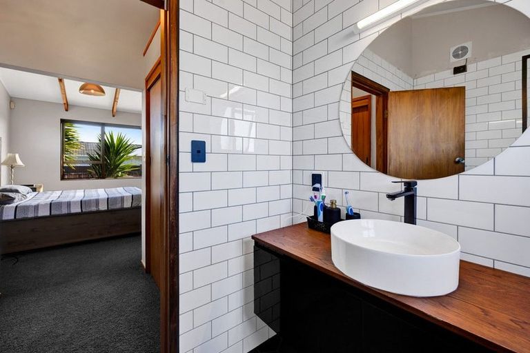 Photo of property in 7 Green Lane, Hawera, 4610