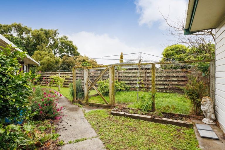 Photo of property in 4 Cramer Place, Awapuni, Palmerston North, 4412