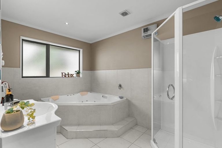 Photo of property in 29 Te Pihopa Way, Aidanfield, Christchurch, 8025