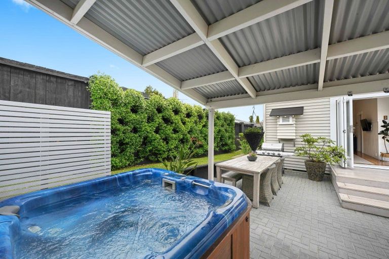 Photo of property in 9 Rata Street, Maeroa, Hamilton, 3200