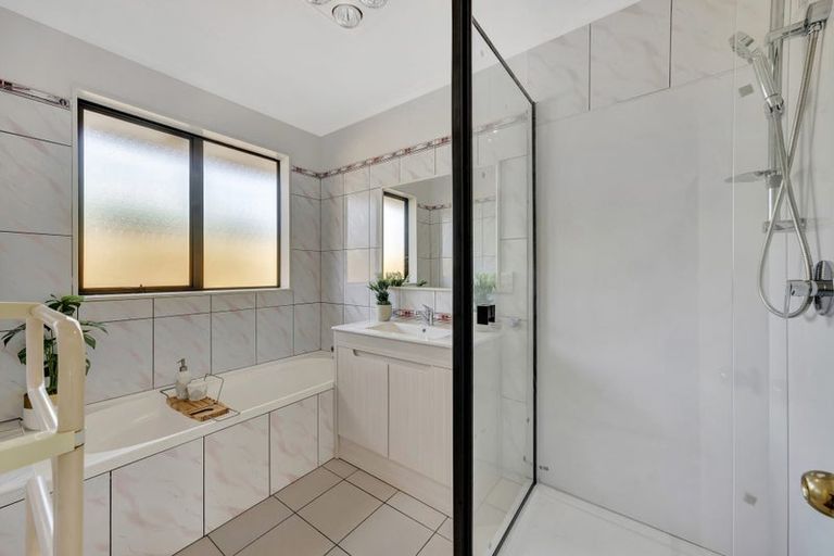 Photo of property in 11 Tuirangi Street, Flagstaff, Hamilton, 3210