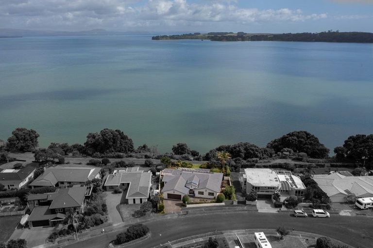 Photo of property in 7 Myrtle Drive, Omokoroa, 3114