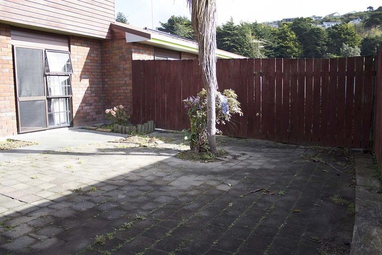 Photo of property in 5b Mclellan Street, Tawa, Wellington, 5028