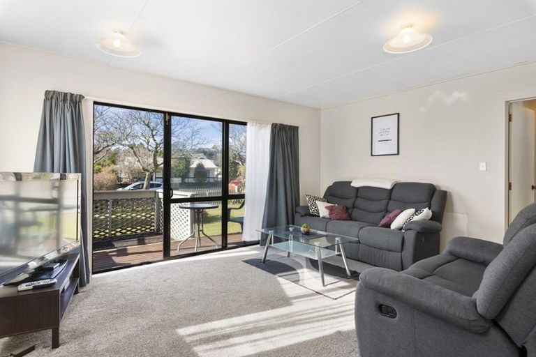 Photo of property in 45a Aquarius Drive, Kawaha Point, Rotorua, 3010