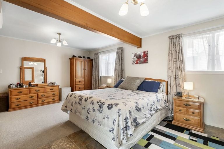 Photo of property in 4 Leigh Terrace, Bayview, Auckland, 0629