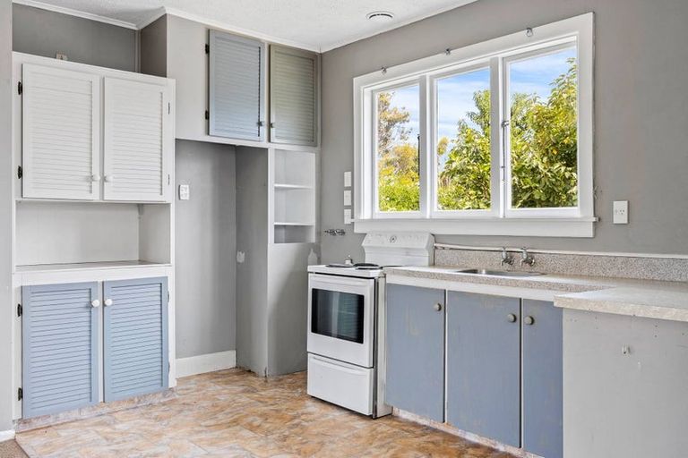 Photo of property in 2/72 Barton Street, Woolston, Christchurch, 8023