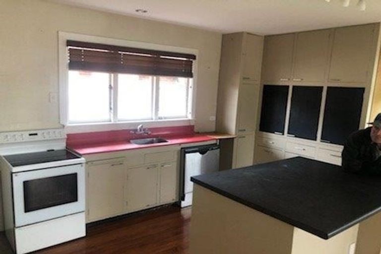 Photo of property in 3 Roslyn Avenue, Mairehau, Christchurch, 8052