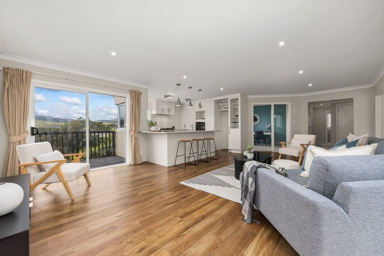 Photo of property in 77 The Masthead, Whitby, Porirua, 5024