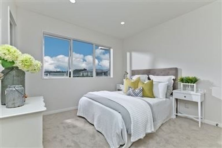 Photo of property in 51 Harvest Avenue, Orewa, 0931