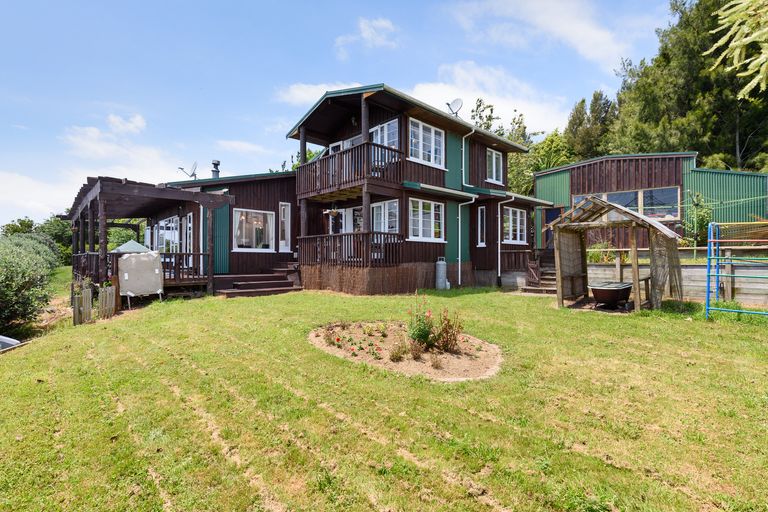 Photo of property in 18a Wade Place, Welcome Bay, Tauranga, 3175