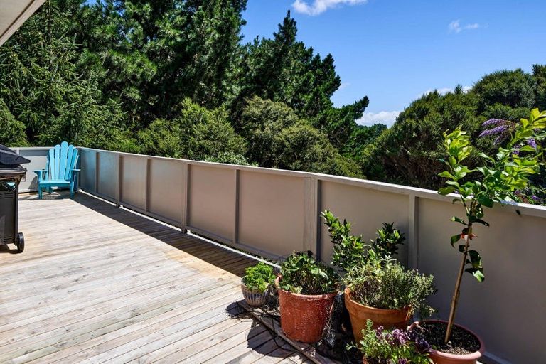 Photo of property in 66 Leeward Drive, Whitby, Porirua, 5024