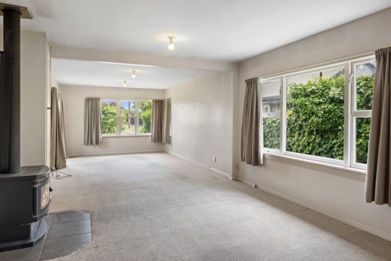 Photo of property in 61b Aorangi Road, Bryndwr, Christchurch, 8053