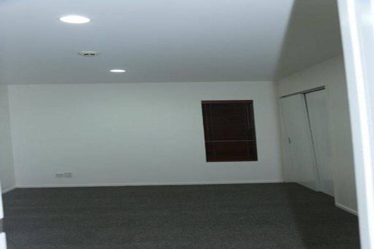 Photo of property in Metro Apartments, 13/220 Thorndon Quay, Pipitea, Wellington, 6011