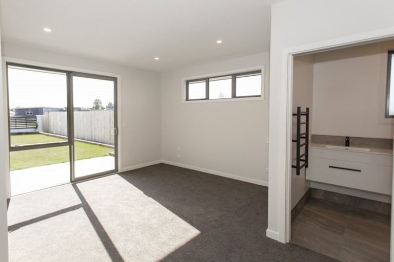 Photo of property in 5 Cawton Grove, Tinwald, Ashburton, 7700