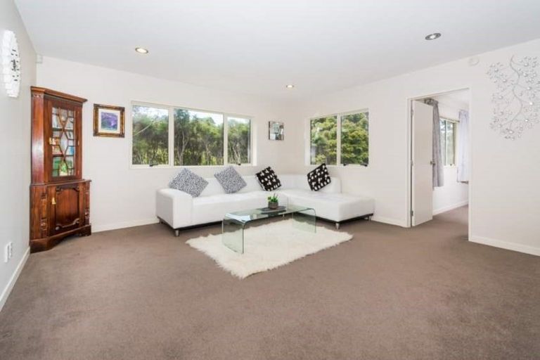 Photo of property in 64 Kyle Road, Greenhithe, Auckland, 0632