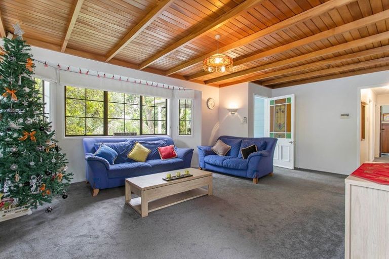 Photo of property in 56a Woodside Road, Massey, Auckland, 0614