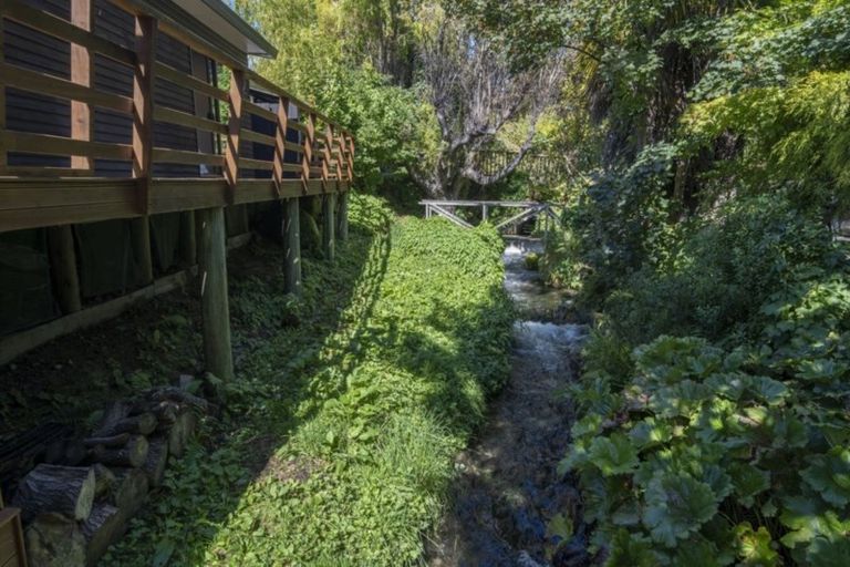 Photo of property in 31 Warren Street, Wanaka, 9305