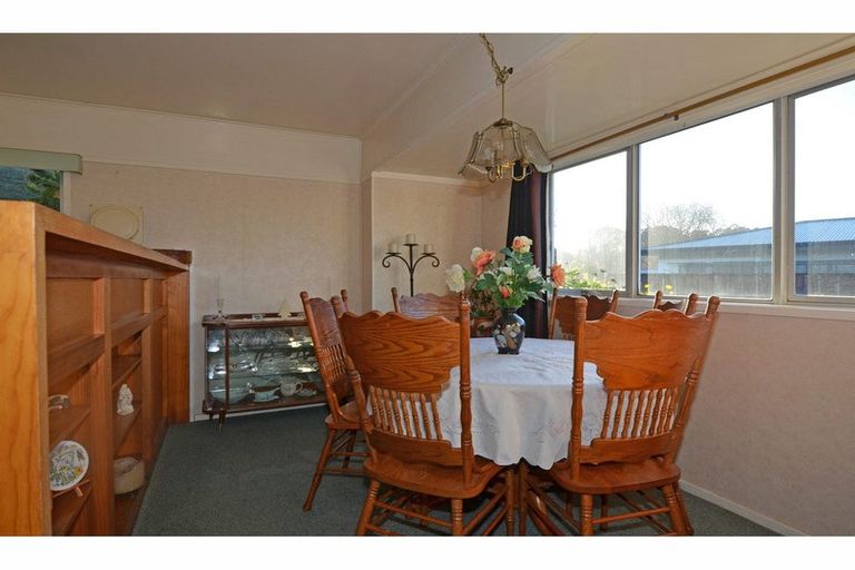Photo of property in 27 Hinemotu Avenue, Kawerau, 3127