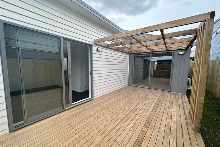 Photo of property in 26 Clayden Shuttleworth Street, Papakura, 2110