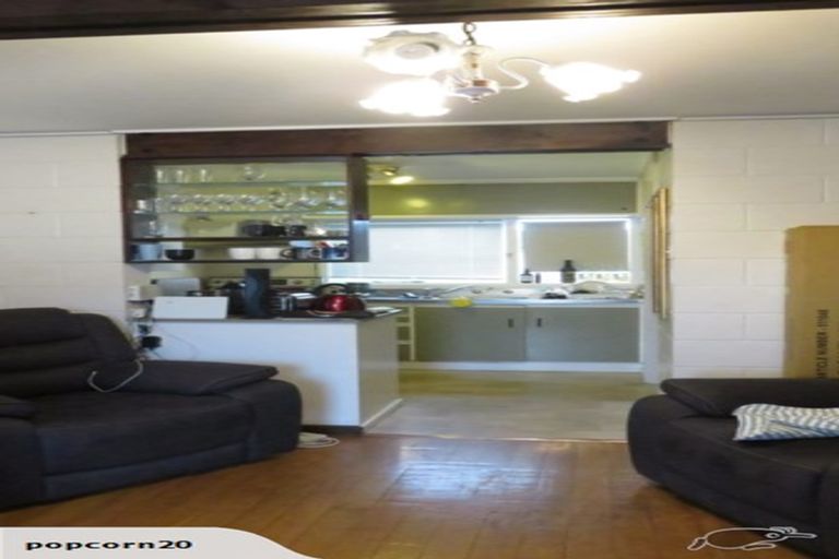 Photo of property in 3/33 Frankmoore Avenue, Johnsonville, Wellington, 6037