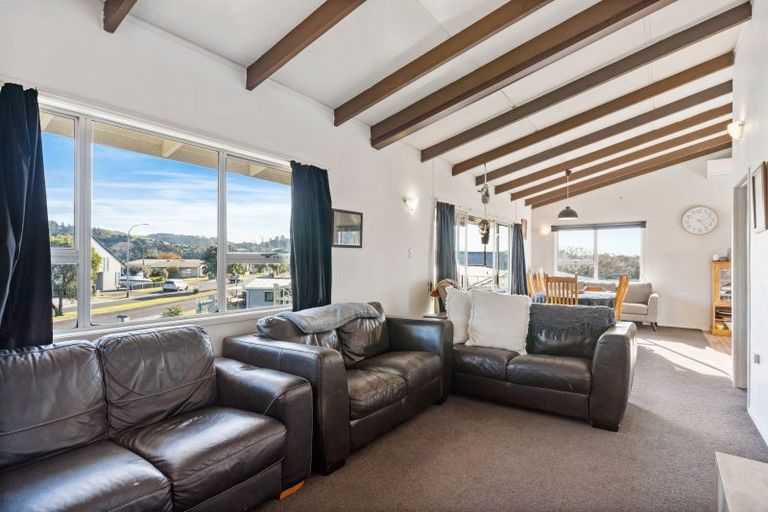 Photo of property in 208 Chartwell Avenue, Whangamata, 3620