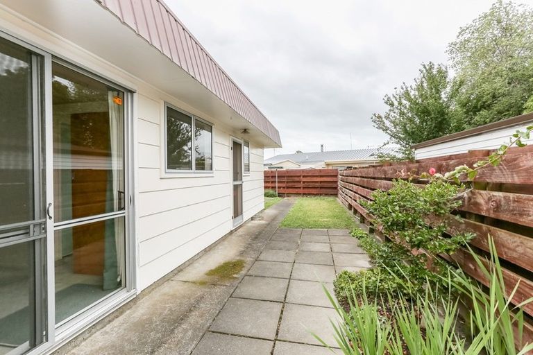 Photo of property in 3/42 Ranfurly Street, Tamatea, Napier, 4112