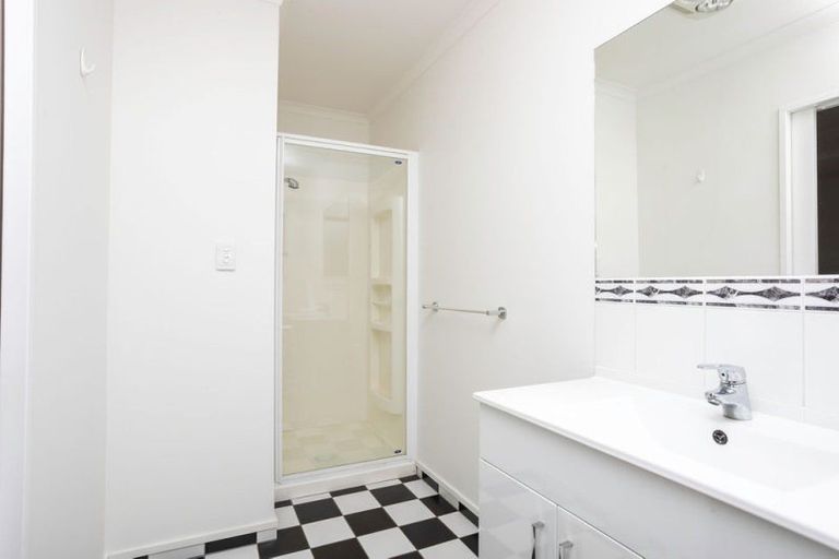 Photo of property in 45 Barraud Street, Dannevirke, 4930