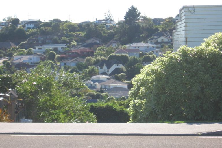 Photo of property in 1/618 Beach Road, Browns Bay, Auckland, 0630