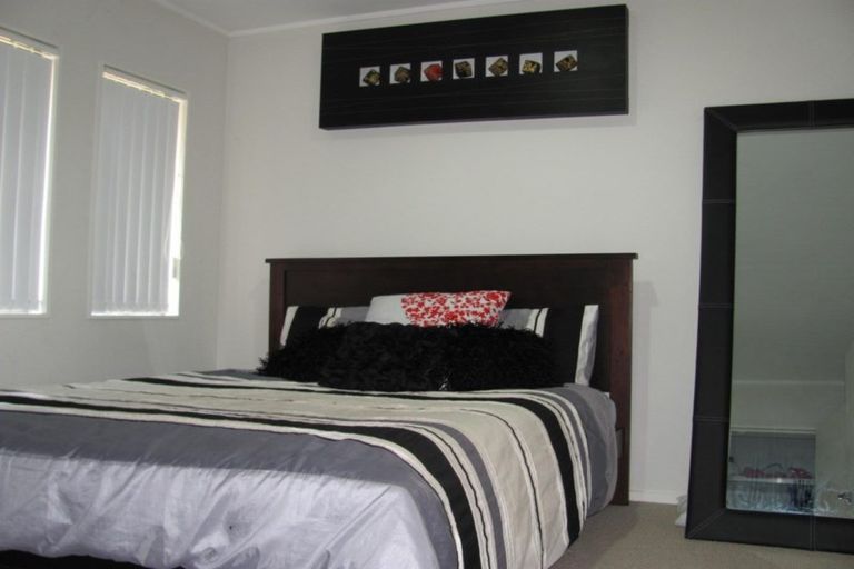 Photo of property in 2/77 Saint George Street, Papatoetoe, Auckland, 2025