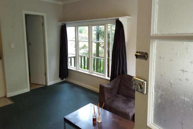 Photo of property in 231 Konini Road, Titirangi, Auckland, 0604