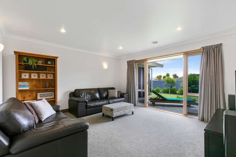 Photo of property in 67 Ayrshire Drive, Grandview Heights, Hamilton, 3200