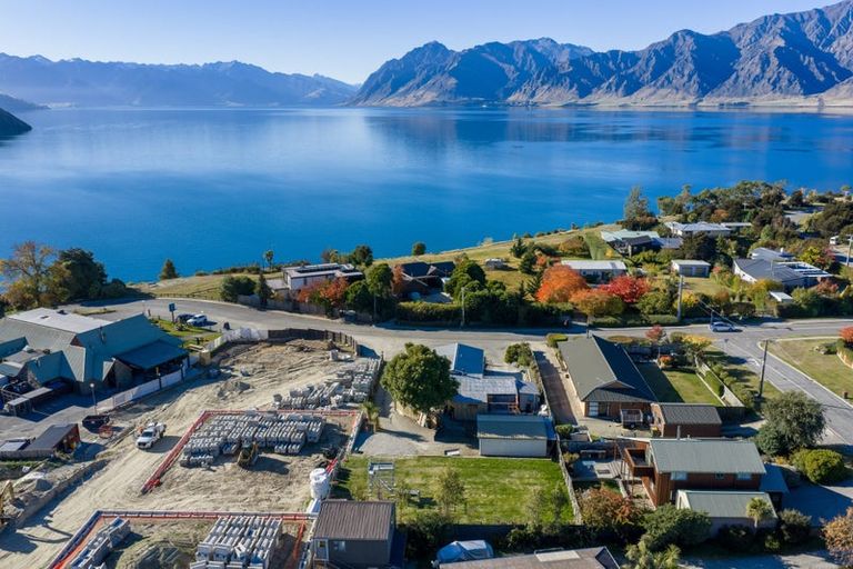 Photo of property in 9 Capell Avenue, Lake Hawea, 9382