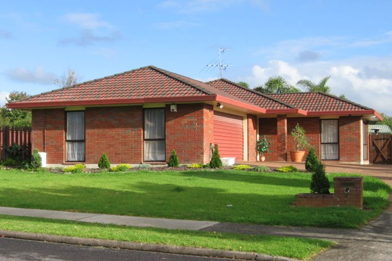 Photo of property in 5 Raddock Place, Farm Cove, Auckland, 2012