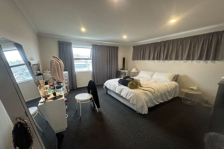 Photo of property in 8 Kato Way, Pukekohe, 2120